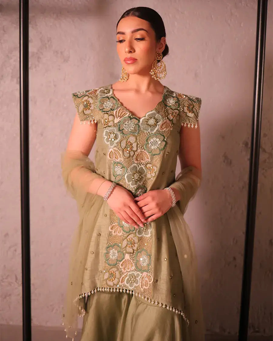 Mint green garara