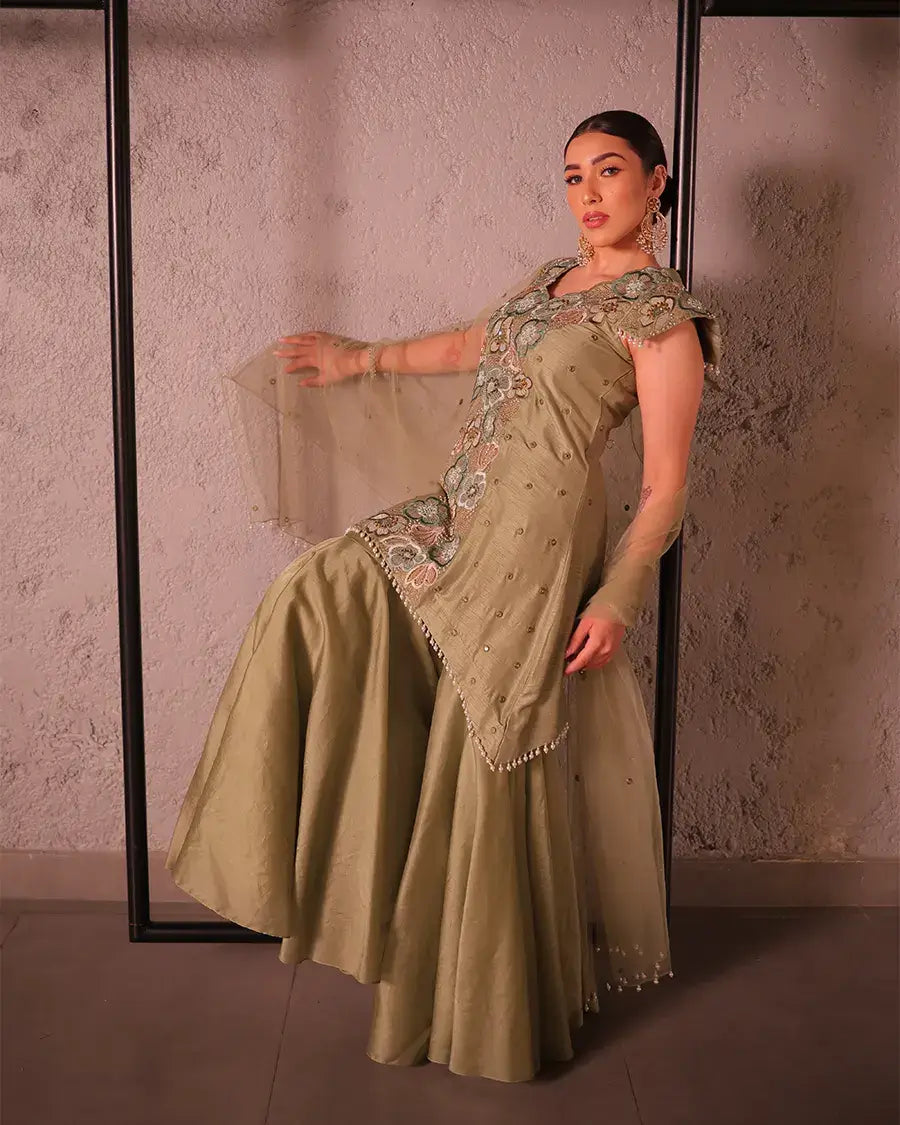 Mint green garara